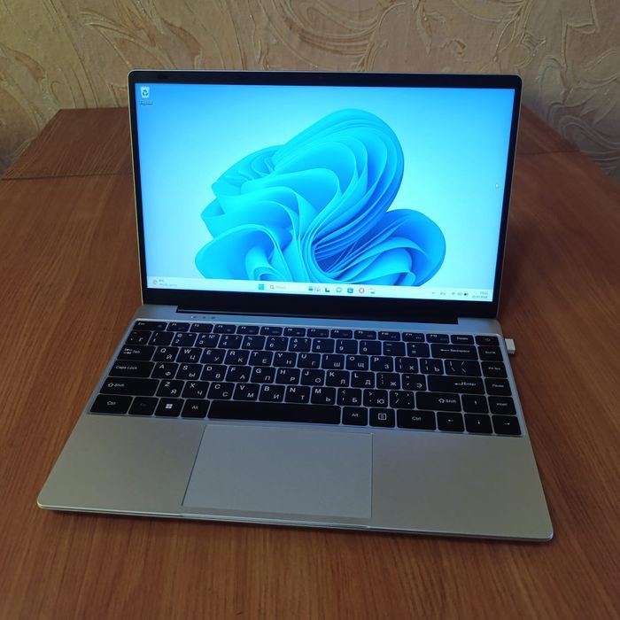 Ноутбук Hydra h14 12/256Gb