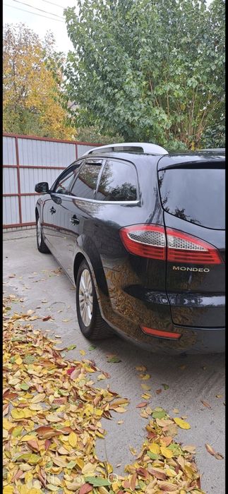 Ford Mondeo GHIA