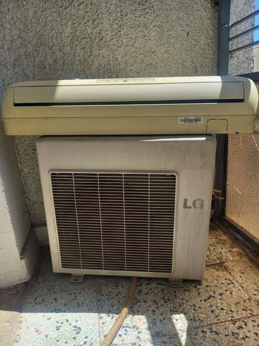Климатици Midea, LG.