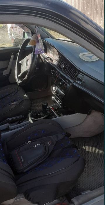 Продам машину срочно