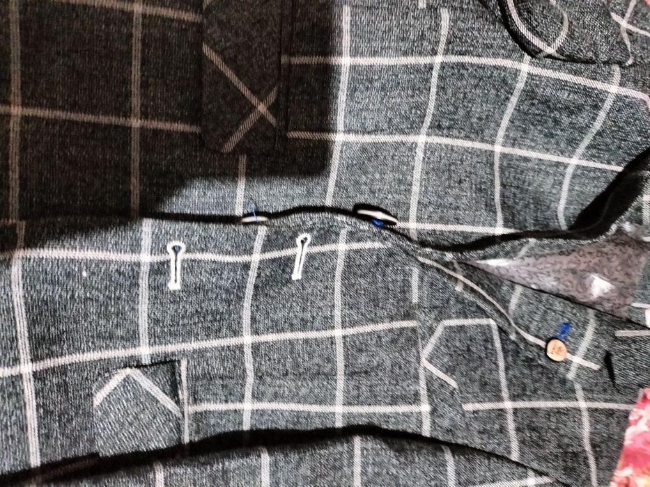 Отдам вещи за вкусняшку