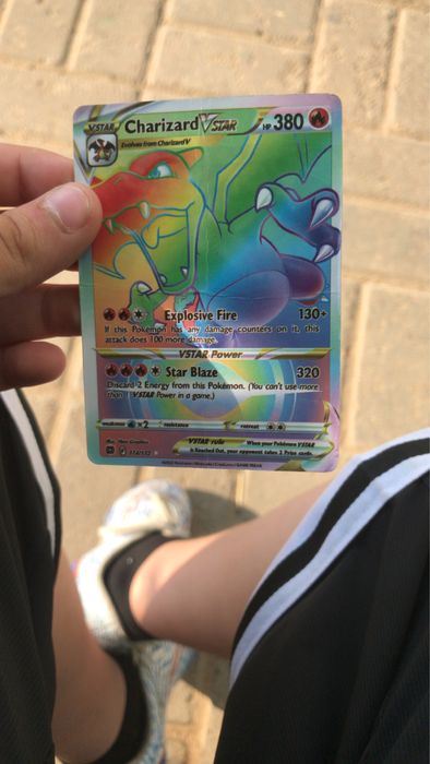 Покемон Charizard