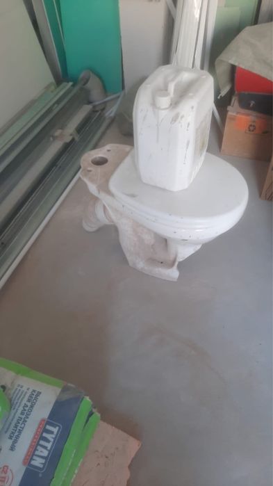 Унитаз для рабочих