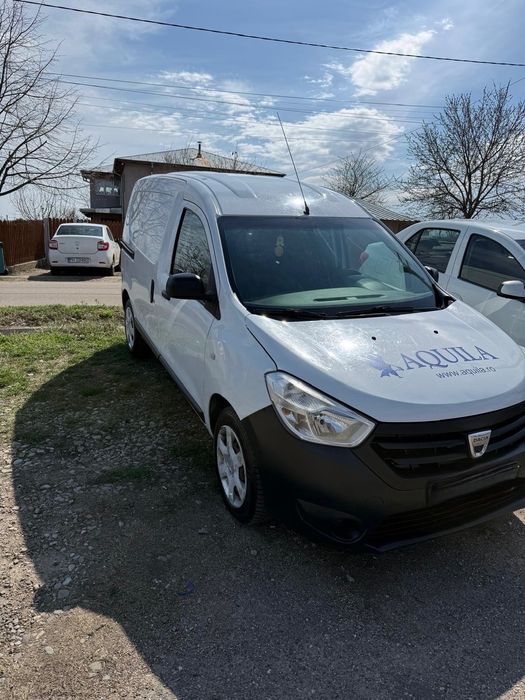 Vând Dacia Dokker