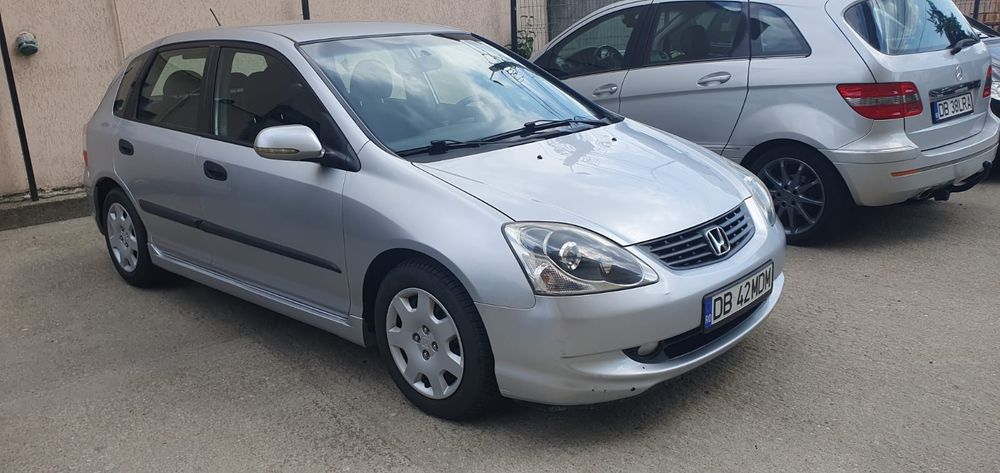 HONDA Civic 2004 — imagine 2