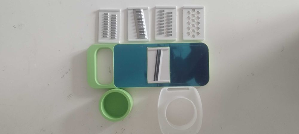 НОВО! Мултифункционално кухненско ренде 7-в-1 | 5 приставки