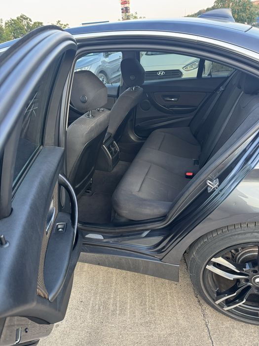 Vand BMW seria3 F30 2.0benzina