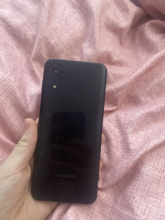 Продам самсунг был в одних руках