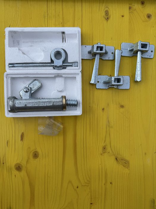 Montanti-Accesorii cofraj