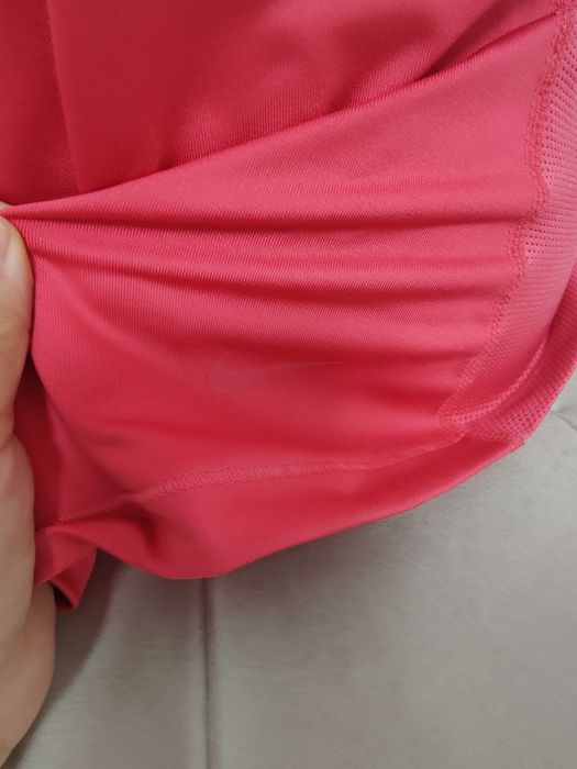 Maieu Nike dama mărimea M merge și S