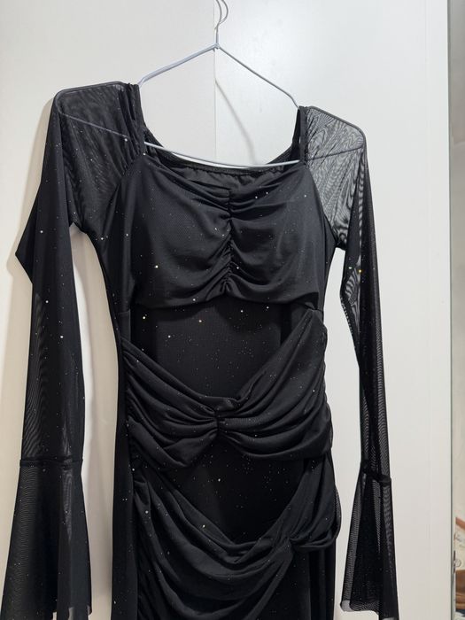 Платье черное вечернее