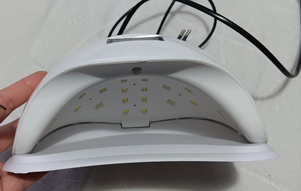 Lampa UV LED  funcțională