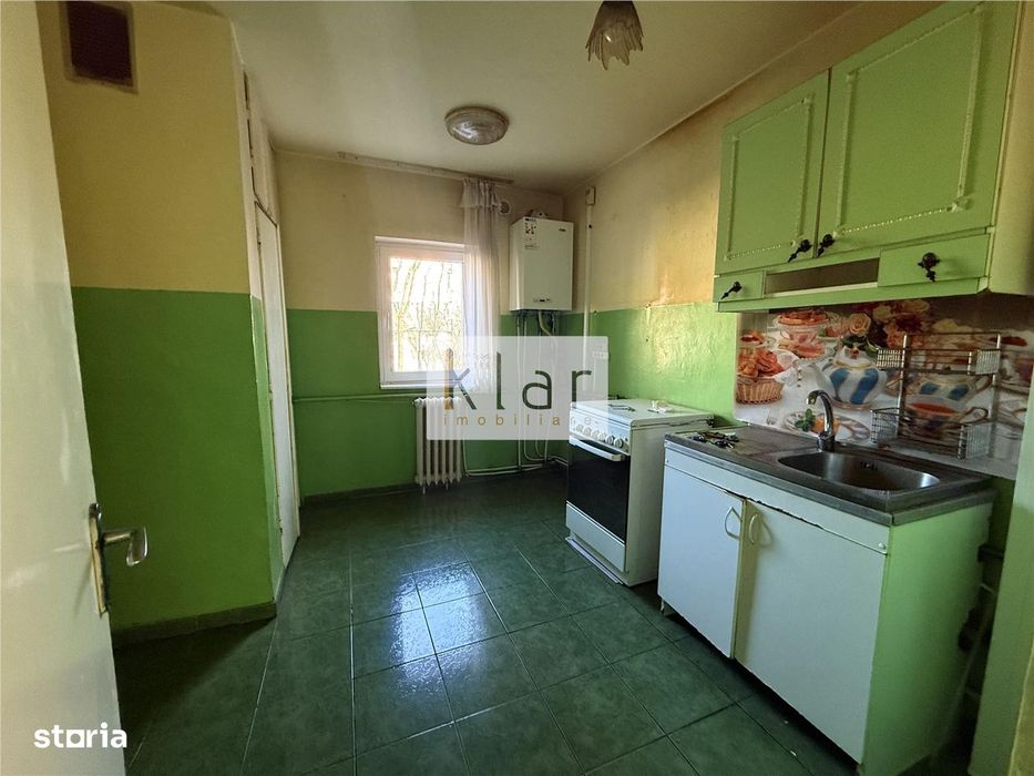Apartament 4 camere la 5 minute de gara