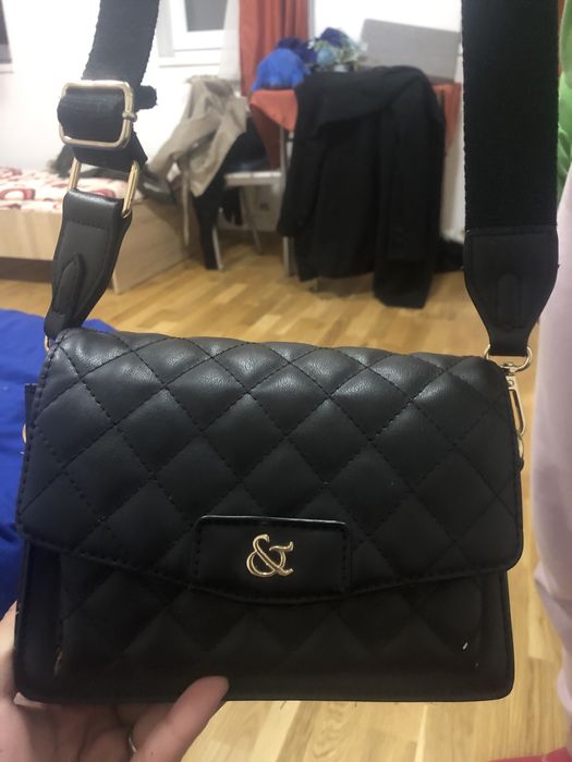 Geanta de piele lucioasa