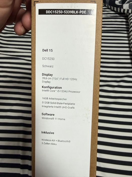 Leptop Dell 15 DC15250 ,15.6 inch 1920 x1080,intel  Core