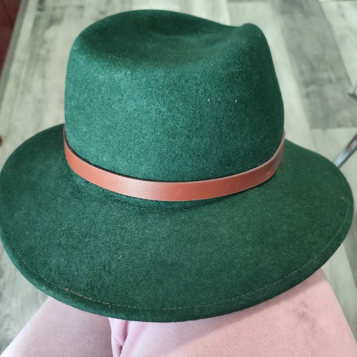 Vand palarie barbat lana DADARLAT, noua!