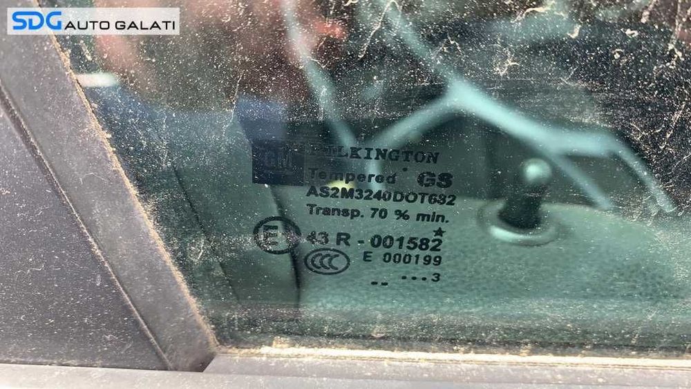 Geam Sticla Usa Portiera Dreapta Fata Opel Astra J 2009 - 2015