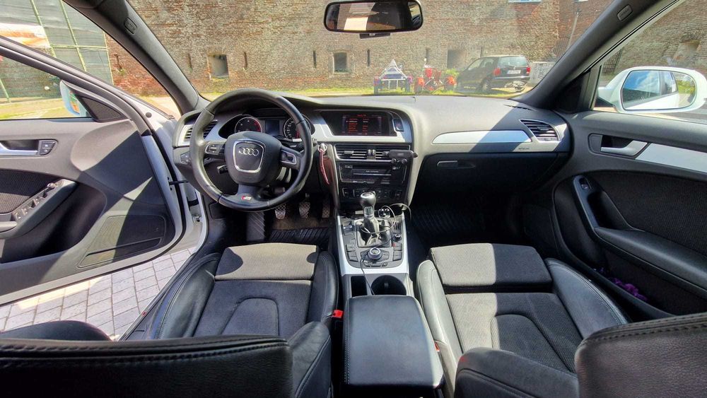 Audi A4   S Line