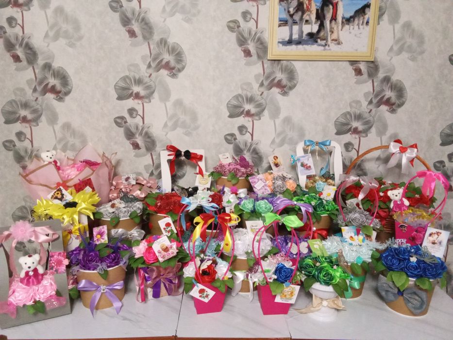 Букеты из атласных лент