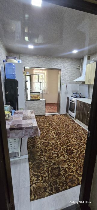 4 комнатный квартира