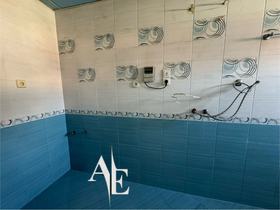 Продава се Къща в Угърчин - 269 кв.м за 181 €/кв.м - Снимка #14