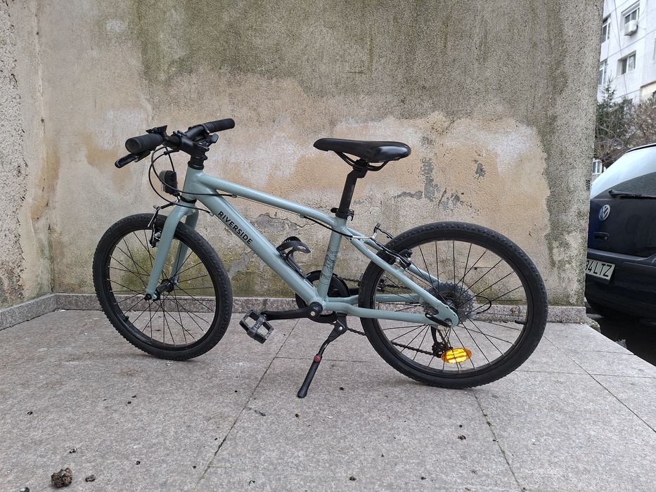 Vând bicicletă copii