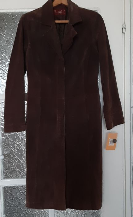 Мснто ,с качулка ново манто 100%велур ,