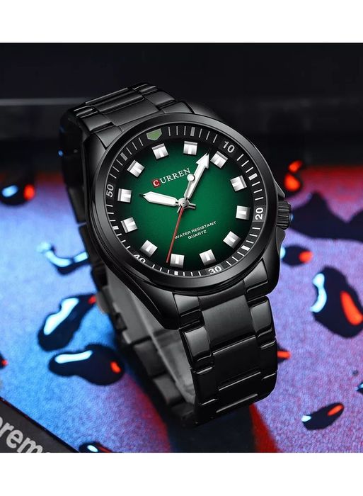 Глубокий изумруд и матовая сталь — CURREN Black Green