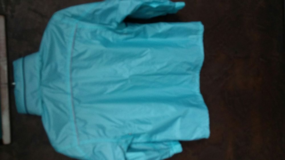 Ново тънко шушляково яке-116см, 10лв