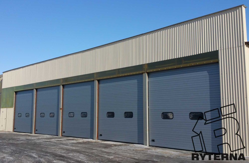 Гаражные секционные ворота RYTERNA