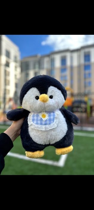 Плюшевый пингвин