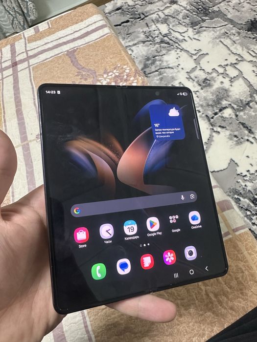 Samsung Z fold 4  256