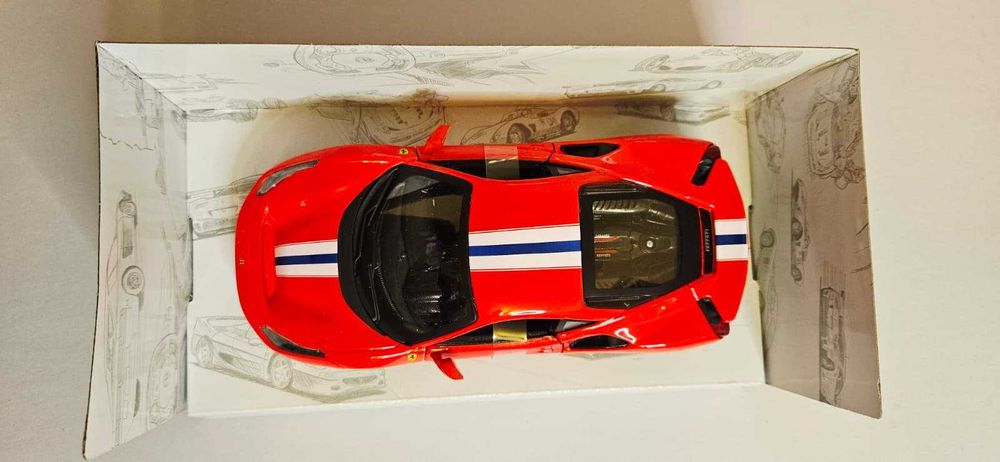 Macheta Masinuta Bburago 1:24 Ferrari 488 Pista Rosu Alb
