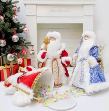 Декоративная подарочная игрушка, с отсеком для конфет.