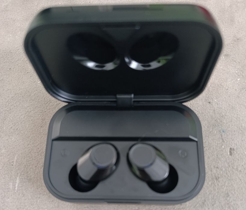 Беспроводные наушники