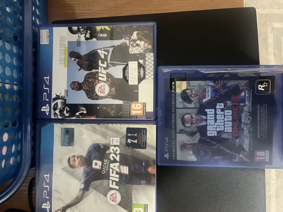 PS4 Pro 1TB сатылады!