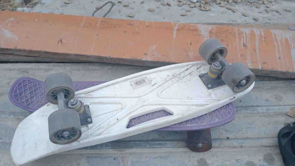 Продам два пениборда