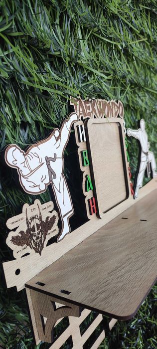 Поставка за медали