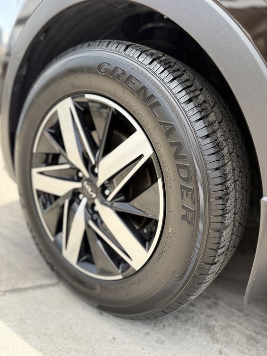 Kia SORENTO 2023 bir qol