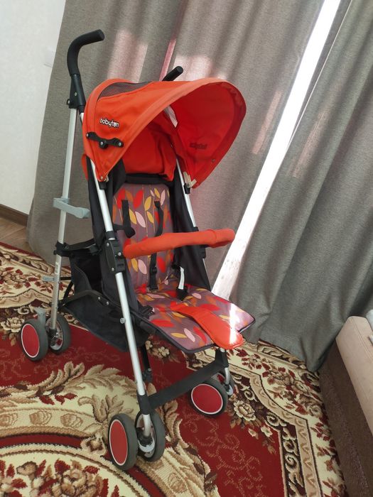 Коляска детская. 7тыс.