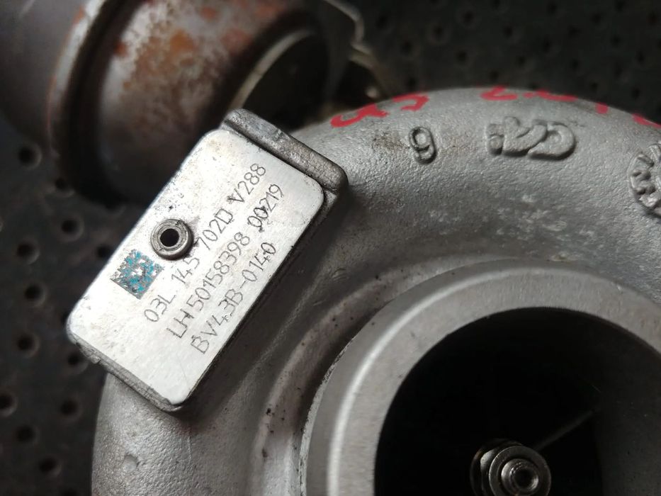 turbina 2.0 tdi cah cag audi q5 a4 b8 audi a6 4f 03l145702d