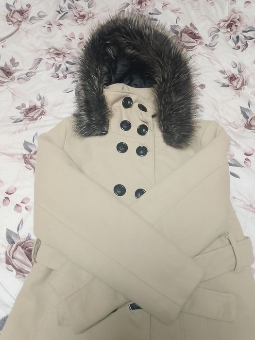 Продавам зимно палто