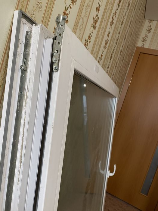 Пластиковые окна двери