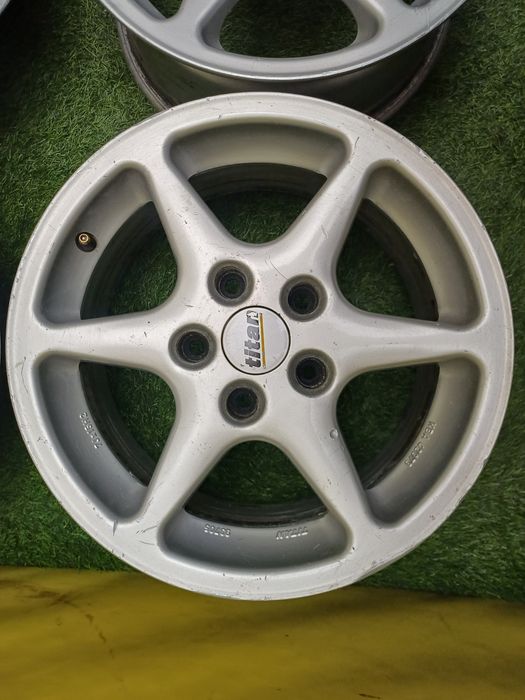 Диски R15 5x112 на Audi и другие.