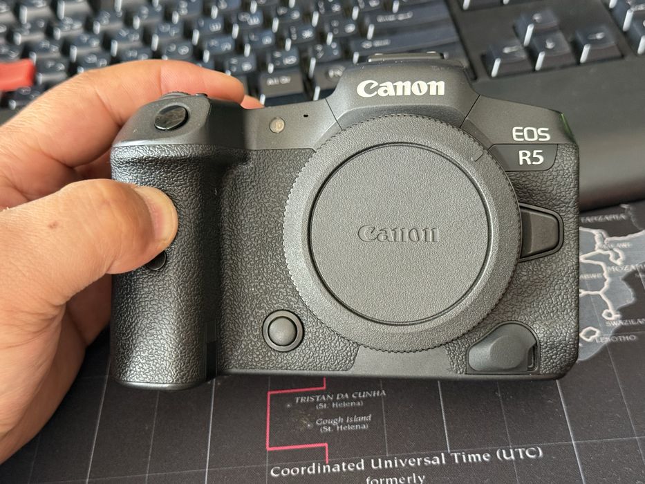 Canon R5 sotiladi