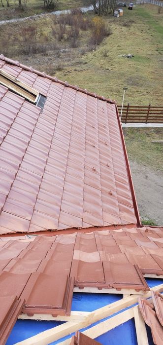 Executam acoperisuri