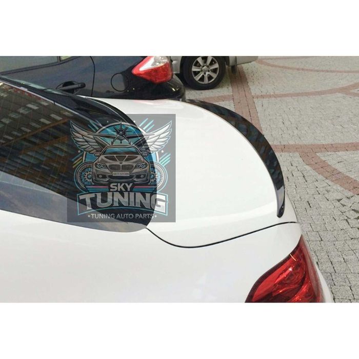 Лип Спойлер багажник Mercedes C class W205 AMG стил мерцедес ц класа