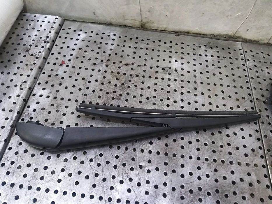 Brat stergator haion toyota rav 4 3 a3