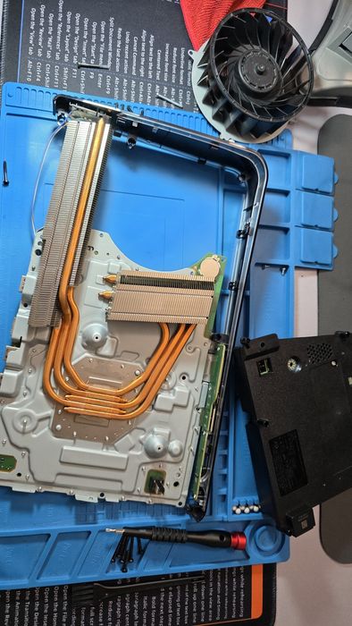 Curățare Laptop PlayStation Xbox Upgrade