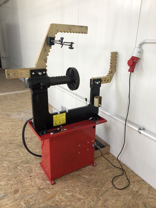 Indreptat jante aliaj, tabla,otel sau Roluit jante tabla